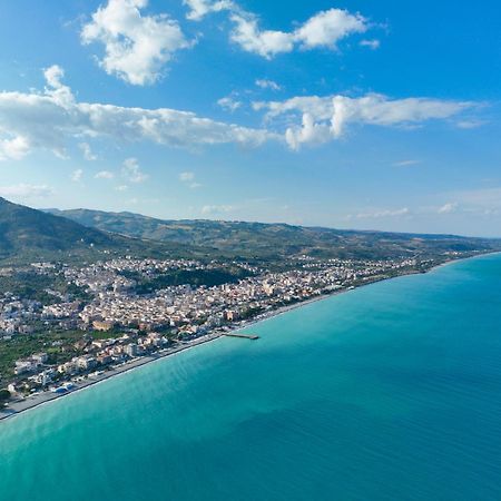 Casa Vacanza Riviera Dei Saraceni Trebisacce Exterior foto